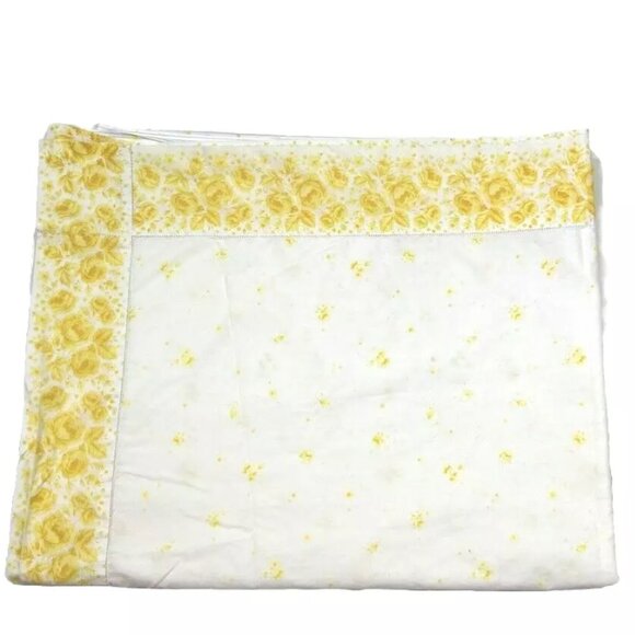 Vintage Cannon Royal Family Percale Flat Sheet Full/Queen Yellow 1960s